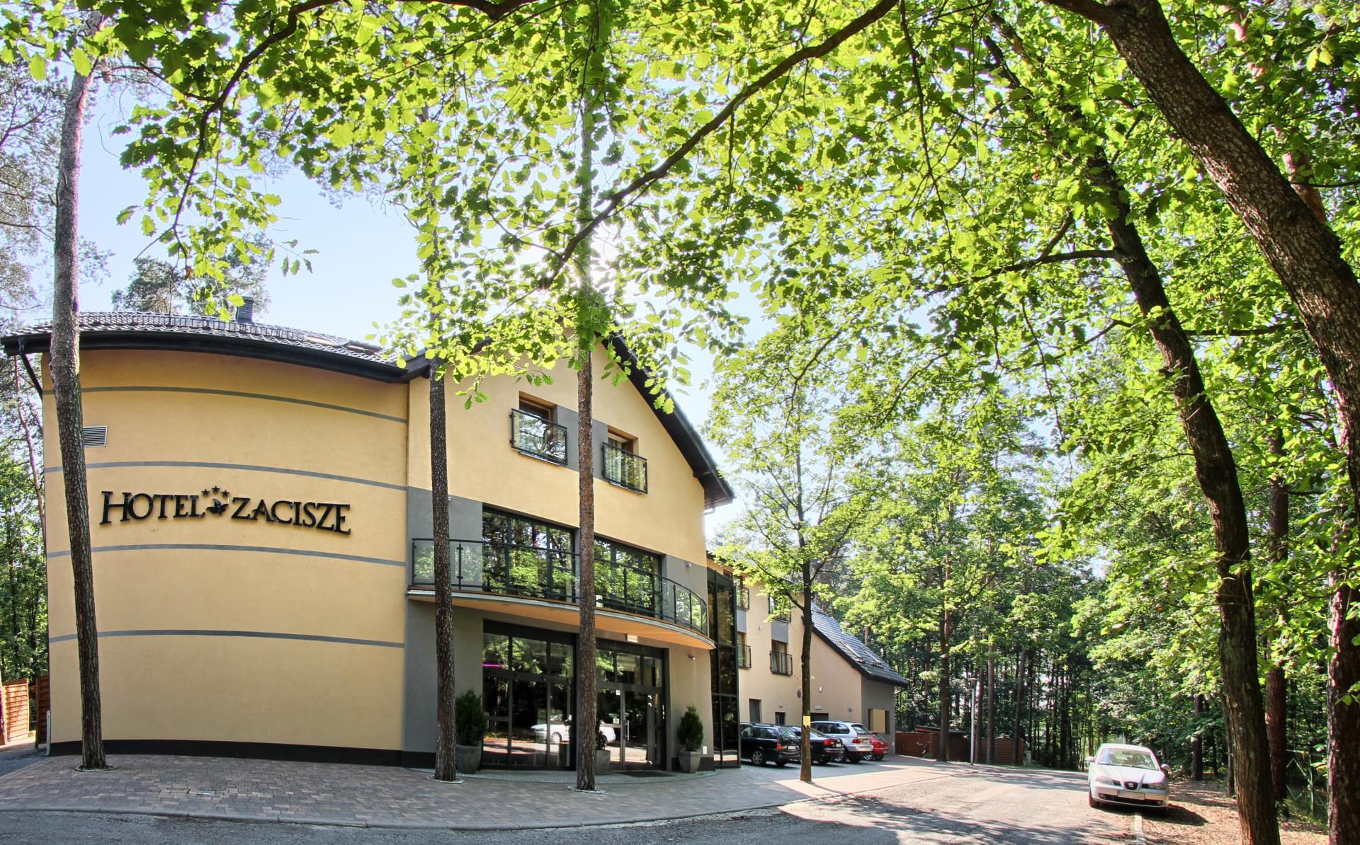 Wejście do Hotelu Zacisze